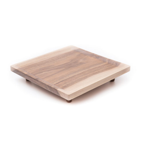 OSTE square serving plate – walnut wood in cold tones, high feet
